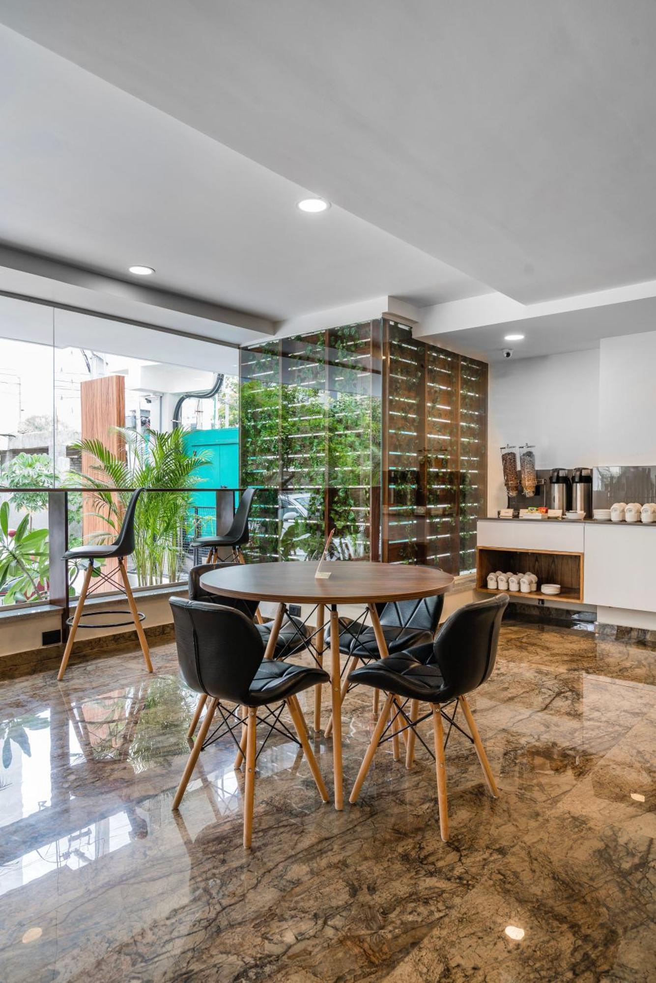היידראבד Skyla Studios & Suites - Hitech City מראה חיצוני תמונה